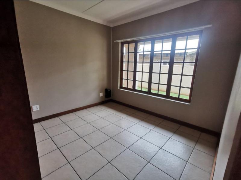To Let 2 Bedroom Property for Rent in Die Bult North West